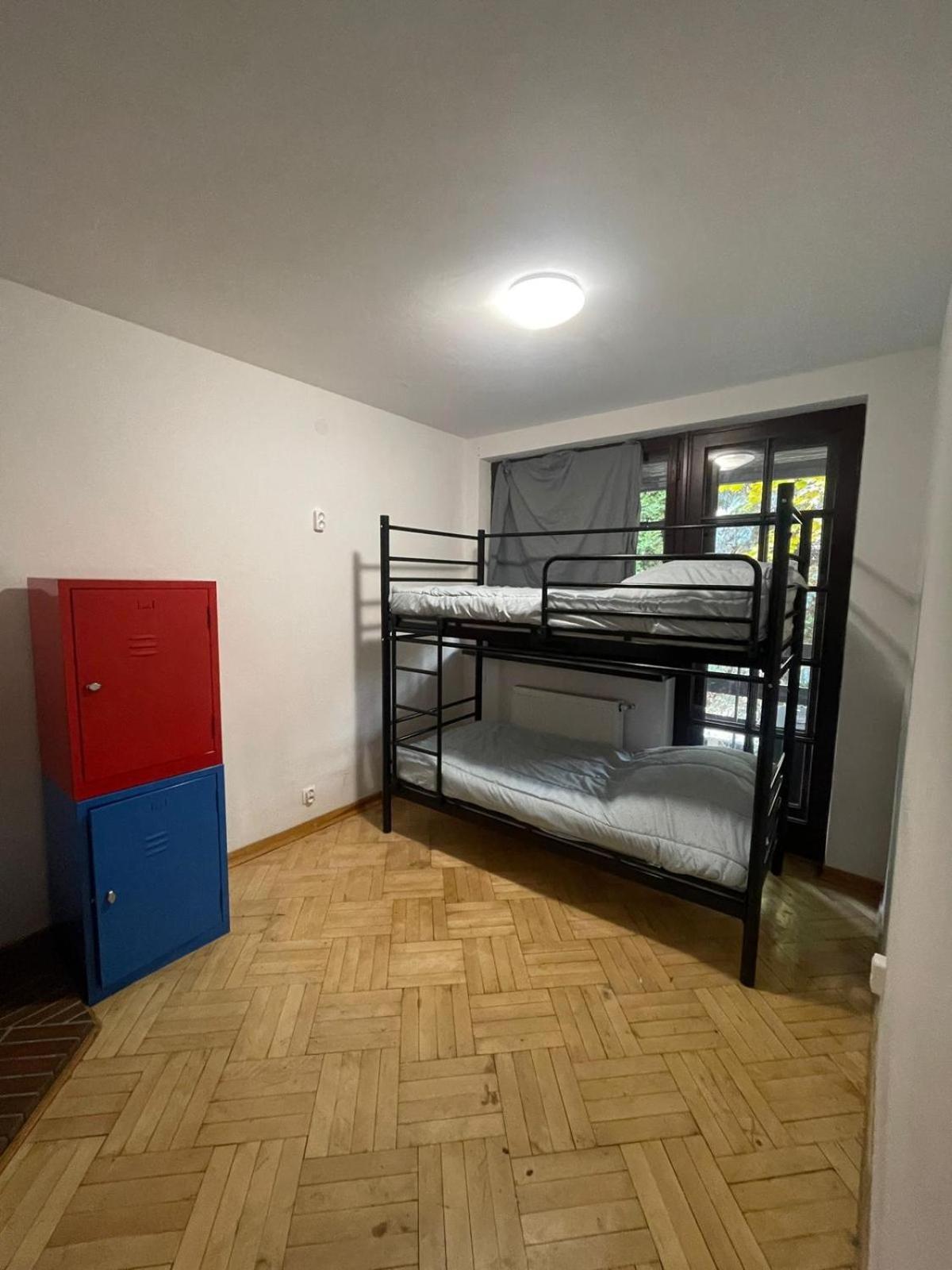 Eden Life Hostel Warsaw Exterior photo